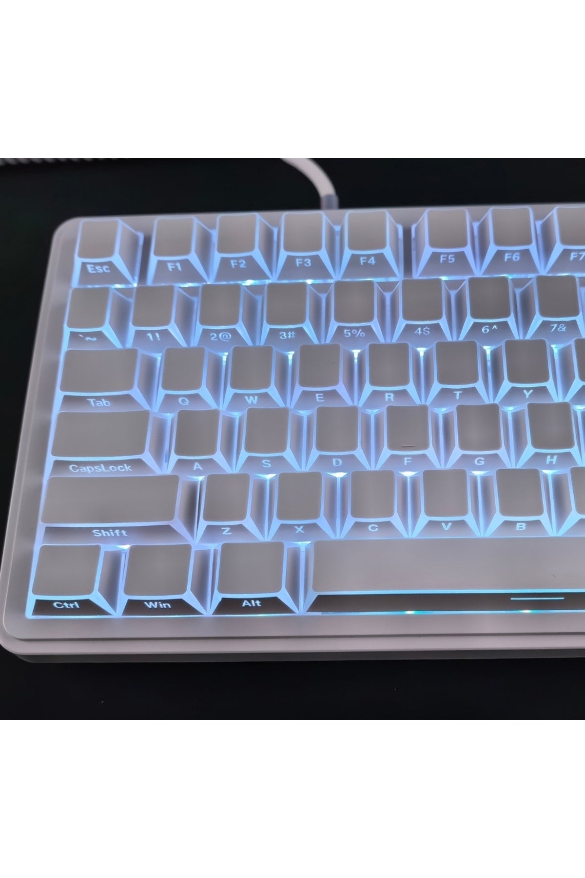 Folding Shadow 132 Tuş Işık Geçirgen RGB Uyumlu PBT Tuş Takım Seti - Beyaz (8643shadow) ürün görseli 4