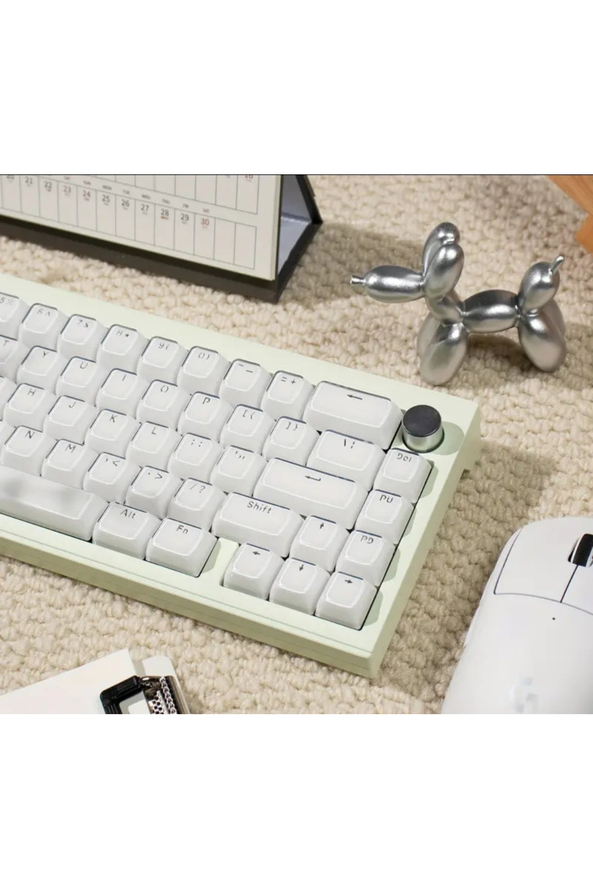 MEKANİK KLAVYE CRYSTAL JELLY KEYCAPS -136 TUŞLU KRİSTAL Jelly YARI SAYDAM OEM PROFİL PEMBE TUŞ TAKIMI - Beyaz ürün görseli 4